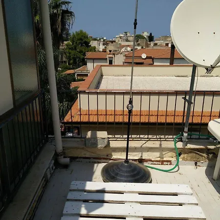 فندق مبيت وإفطار B&B Mondello